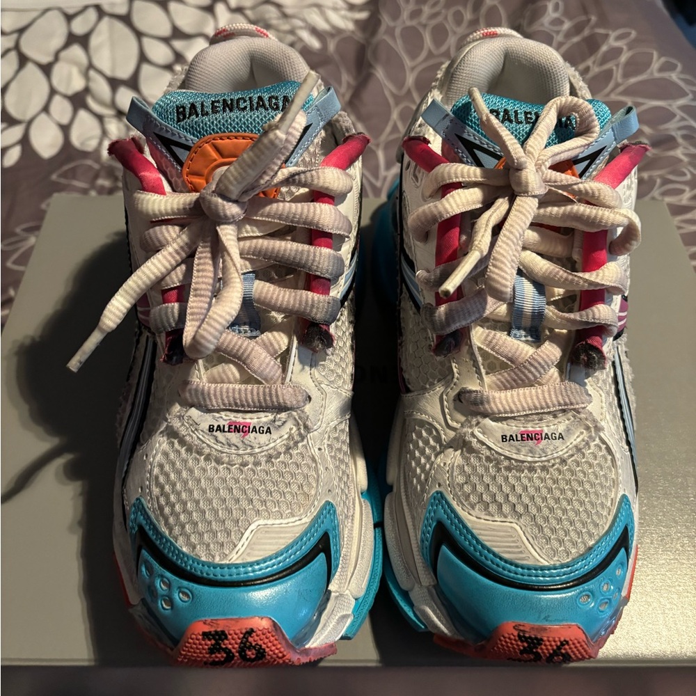 Women’s  Balenciaga sneakers